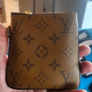 Louis vuitton coin pouch
